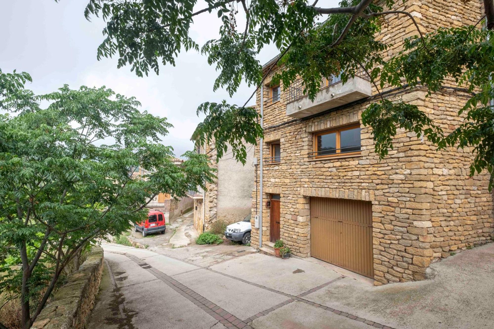 Casa Acollidora I Familiar Amb Jardi I Barbacoa Villa Ager Ngoại thất bức ảnh